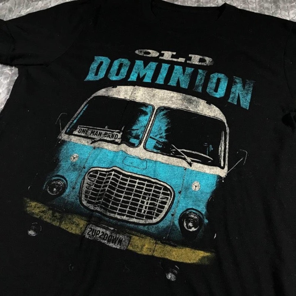 Old Dominion Tour Tshirt Mens Medium